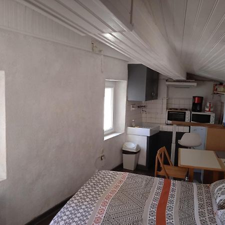 Le Nid D'Oiseau De St Victor / St Victor'S Bird'S Nest Appartement Marseilles Buitenkant foto